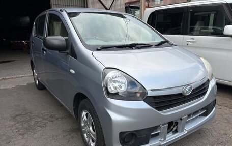 Daihatsu Mira e:S I рестайлинг, 2013 год, 580 077 рублей, 14 фотография