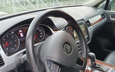 Volkswagen Touareg III, 2010 год, 2 500 000 рублей, 6 фотография