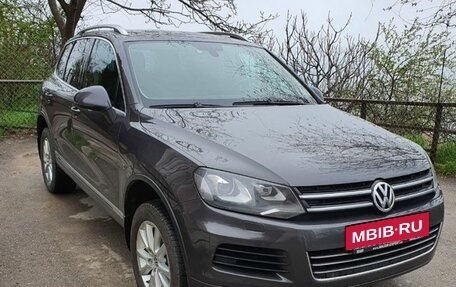 Volkswagen Touareg III, 2010 год, 2 500 000 рублей, 2 фотография