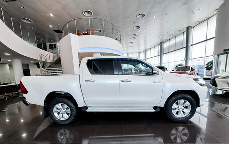 Toyota Hilux VIII, 2016 год, 4 200 000 рублей, 5 фотография