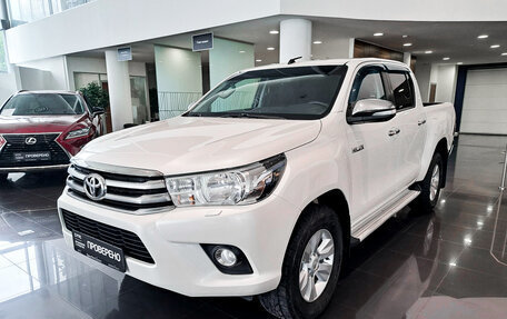 Toyota Hilux VIII, 2016 год, 4 200 000 рублей, 3 фотография