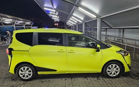 Toyota Sienta II, 2017 год, 1 590 000 рублей, 8 фотография