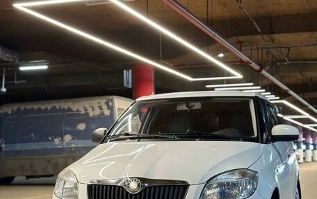 Skoda Fabia II, 2008 год, 530 000 рублей, 4 фотография