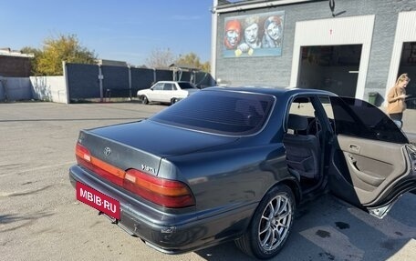 Toyota Vista, 1990 год, 345 000 рублей, 4 фотография