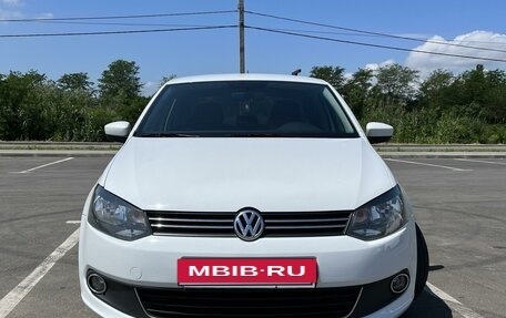 Volkswagen Polo VI (EU Market), 2015 год, 1 050 000 рублей, 3 фотография