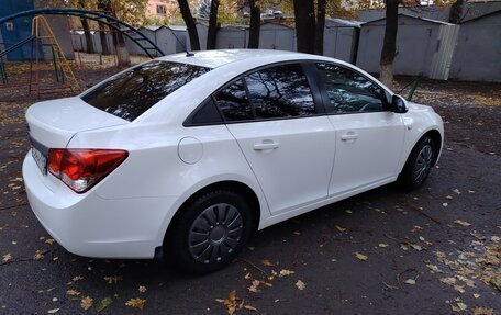 Chevrolet Cruze II, 2011 год, 940 000 рублей, 7 фотография