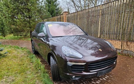 Porsche Cayenne III, 2017 год, 5 800 000 рублей, 2 фотография