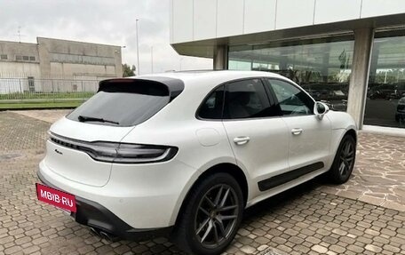 Porsche Macan I рестайлинг, 2022 год, 8 308 430 рублей, 2 фотография