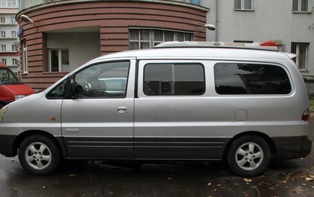 Hyundai Starex I рестайлинг, 2006 год, 730 000 рублей, 7 фотография