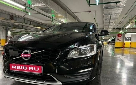 Volvo S60 Cross Country, 2016 год, 2 600 000 рублей, 1 фотография