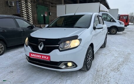 Renault Logan II, 2014 год, 599 000 рублей, 1 фотография