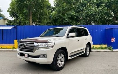 Toyota Land Cruiser 200, 2017 год, 5 700 000 рублей, 1 фотография