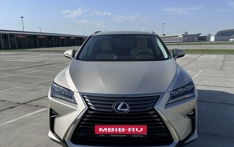 Lexus RX IV рестайлинг, 2019 год, 4 200 000 рублей, 1 фотография