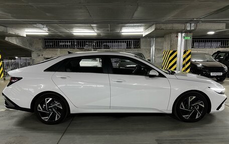 Hyundai Elantra, 2023 год, 2 399 000 рублей, 4 фотография