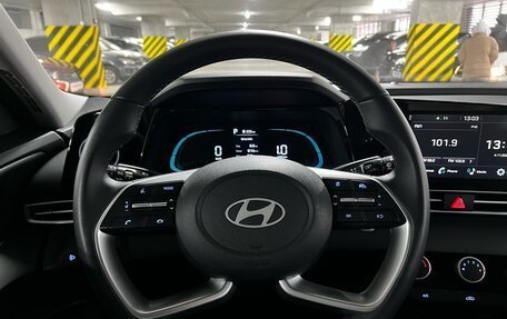 Hyundai Elantra, 2023 год, 2 399 000 рублей, 15 фотография