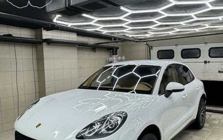 Porsche Macan I рестайлинг, 2014 год, 3 100 000 рублей, 3 фотография