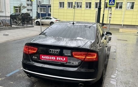 Audi A8, 2010 год, 1 650 000 рублей, 4 фотография