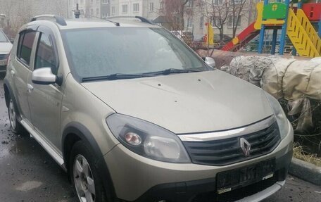 Renault Sandero I, 2013 год, 850 000 рублей, 6 фотография