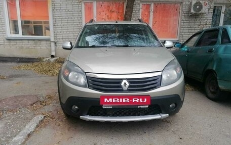 Renault Sandero I, 2013 год, 850 000 рублей, 4 фотография