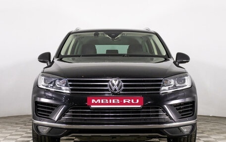 Volkswagen Touareg III, 2016 год, 3 549 000 рублей, 2 фотография