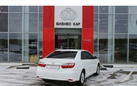 Toyota Camry, 2016 год, 2 256 000 рублей, 5 фотография