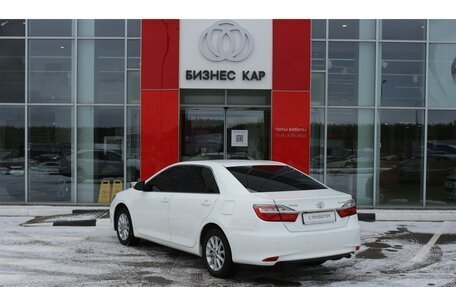 Toyota Camry, 2016 год, 2 256 000 рублей, 7 фотография