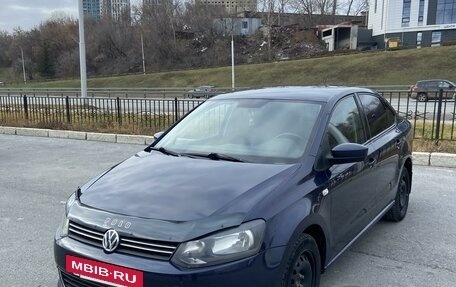 Volkswagen Polo VI (EU Market), 2012 год, 935 000 рублей, 2 фотография