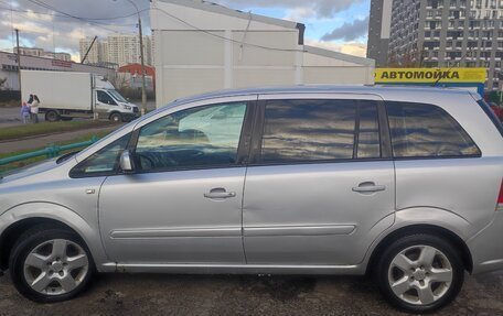 Opel Zafira B, 2010 год, 610 000 рублей, 5 фотография