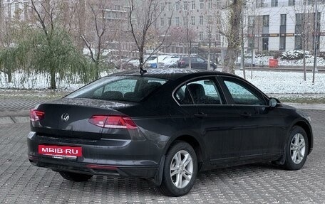 Volkswagen Passat B8 рестайлинг, 2021 год, 3 080 000 рублей, 26 фотография