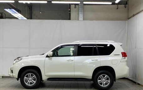 Toyota Land Cruiser Prado 150 рестайлинг 2, 2010 год, 3 300 000 рублей, 4 фотография