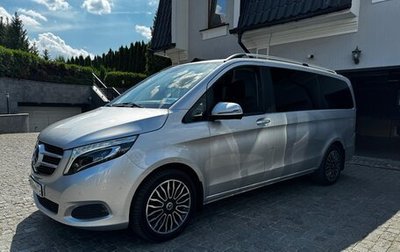 Mercedes-Benz V-Класс, 2019 год, 5 699 999 рублей, 1 фотография