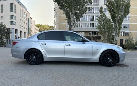 BMW 5 серия, 2003 год, 1 350 000 рублей, 3 фотография