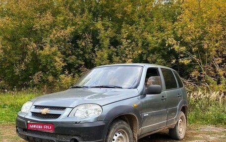 Chevrolet Niva I рестайлинг, 2011 год, 410 000 рублей, 1 фотография