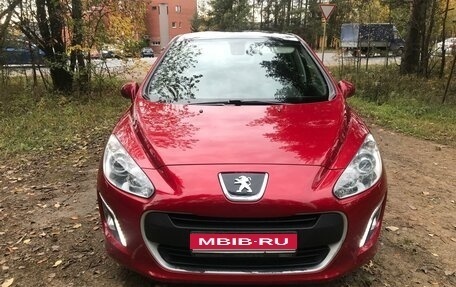 Peugeot 308 II, 2012 год, 765 000 рублей, 1 фотография