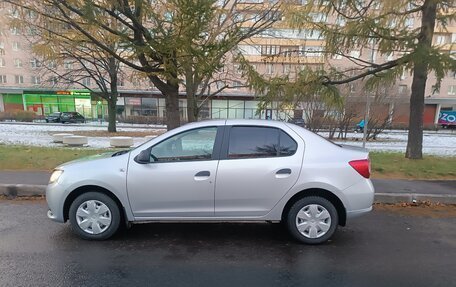 Renault Logan II, 2018 год, 795 000 рублей, 5 фотография