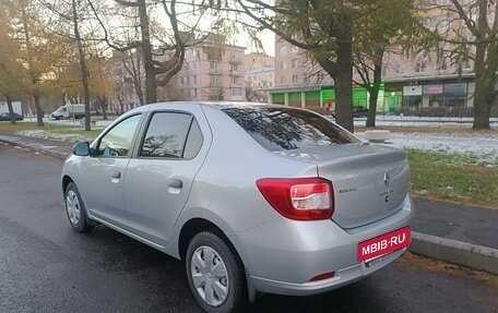 Renault Logan II, 2018 год, 795 000 рублей, 7 фотография