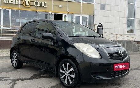 Toyota Yaris III рестайлинг, 2006 год, 531 000 рублей, 3 фотография