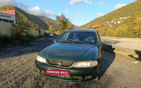 Opel Vectra B рестайлинг, 1995 год, 270 000 рублей, 3 фотография