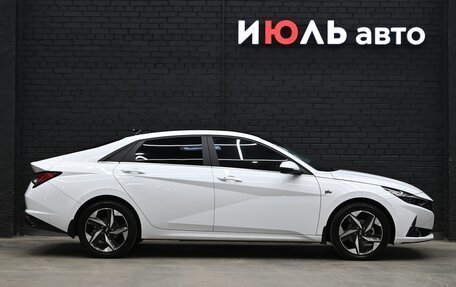 Hyundai Elantra, 2020 год, 2 835 000 рублей, 10 фотография