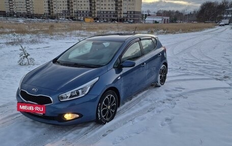 KIA cee'd III, 2012 год, 980 000 рублей, 2 фотография