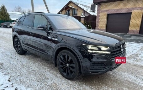 Volkswagen Touareg III, 2019 год, 6 000 000 рублей, 3 фотография