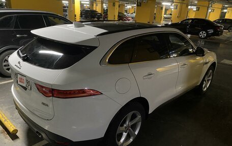 Jaguar F-Pace, 2018 год, 4 900 000 рублей, 5 фотография