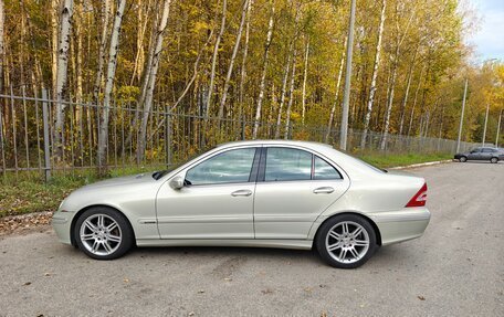 Mercedes-Benz C-Класс, 2006 год, 999 000 рублей, 1 фотография