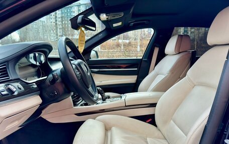 BMW 7 серия, 2014 год, 2 390 000 рублей, 14 фотография