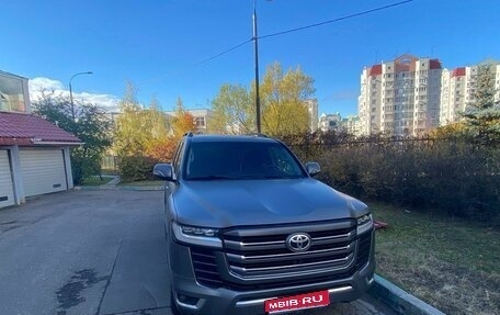 Toyota Land Cruiser 200, 2015 год, 7 399 000 рублей, 1 фотография