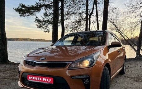 KIA Rio IV, 2018 год, 1 470 000 рублей, 2 фотография