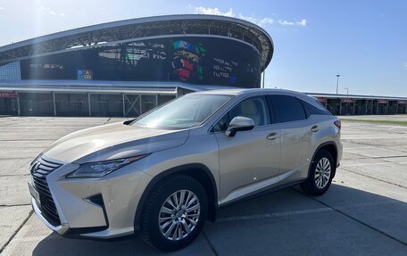 Lexus RX IV рестайлинг, 2019 год, 4 200 000 рублей, 2 фотография