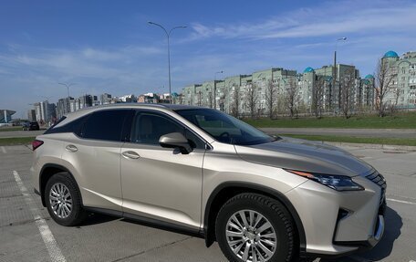 Lexus RX IV рестайлинг, 2019 год, 4 200 000 рублей, 3 фотография