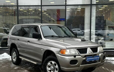 Mitsubishi Pajero Sport II рестайлинг, 2005 год, 1 000 000 рублей, 3 фотография