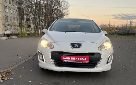 Peugeot 308 II, 2012 год, 605 000 рублей, 2 фотография